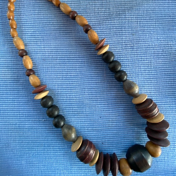 Necklace - Wooden Single Strand Beads - Picture 7 of 8